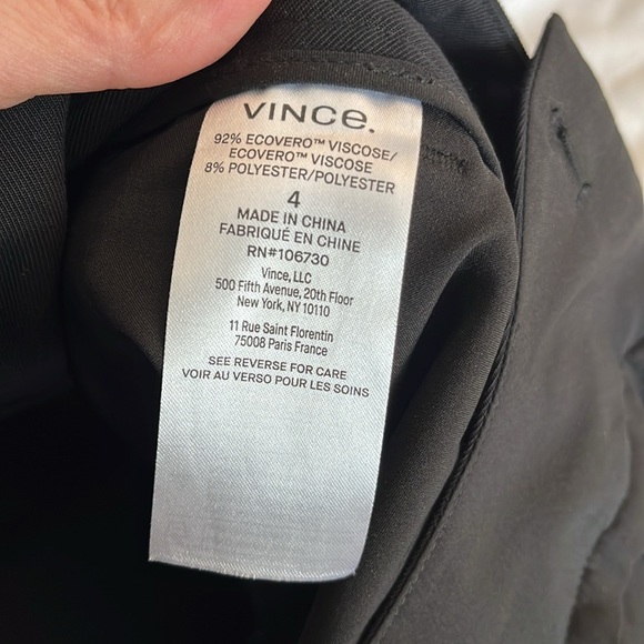Vince
pleated wide-leg trousers, Black Size 4, business casual, night out - Picture 8 of 14